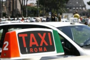 taxi_roma_totem